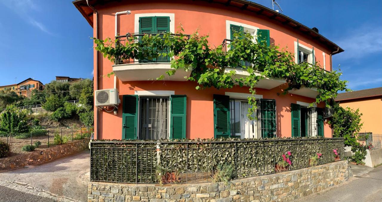 Ligo Bed & Breakfast Виланова д'Албенга Екстериор снимка