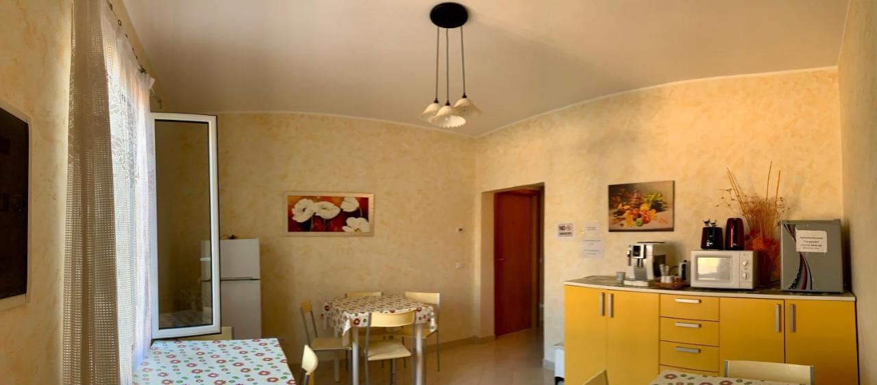 Ligo Bed & Breakfast Виланова д'Албенга Екстериор снимка