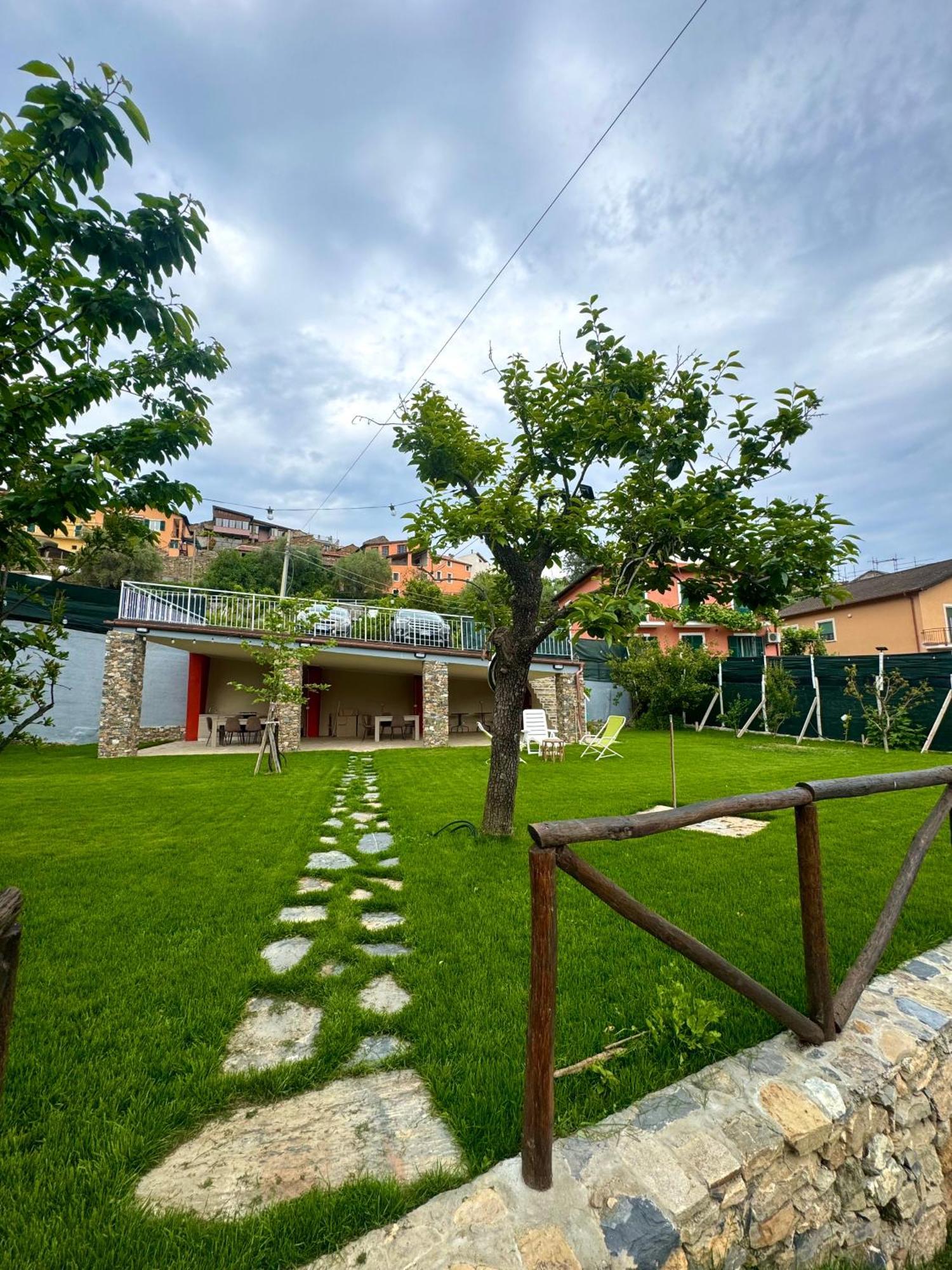 Ligo Bed & Breakfast Виланова д'Албенга Екстериор снимка